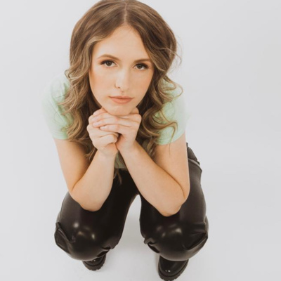 Cassidy Taylor talks her New Single "The Moon"